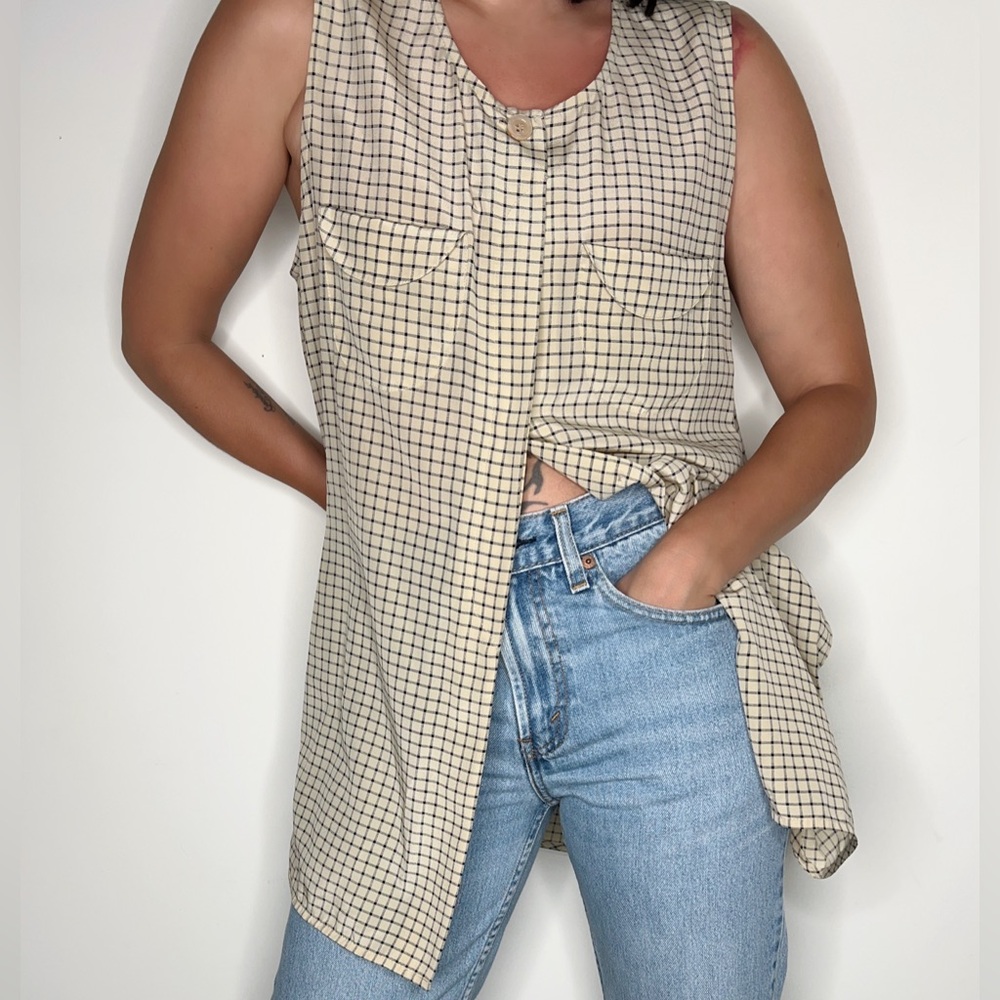 Vintage Giorgio Armani silk sleeveless blouse 14